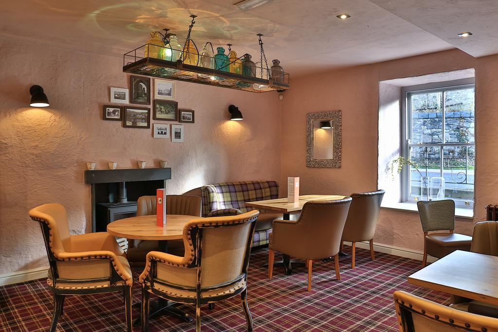Tal Y Cafn Free House Tal-y-Cafn Exterior photo